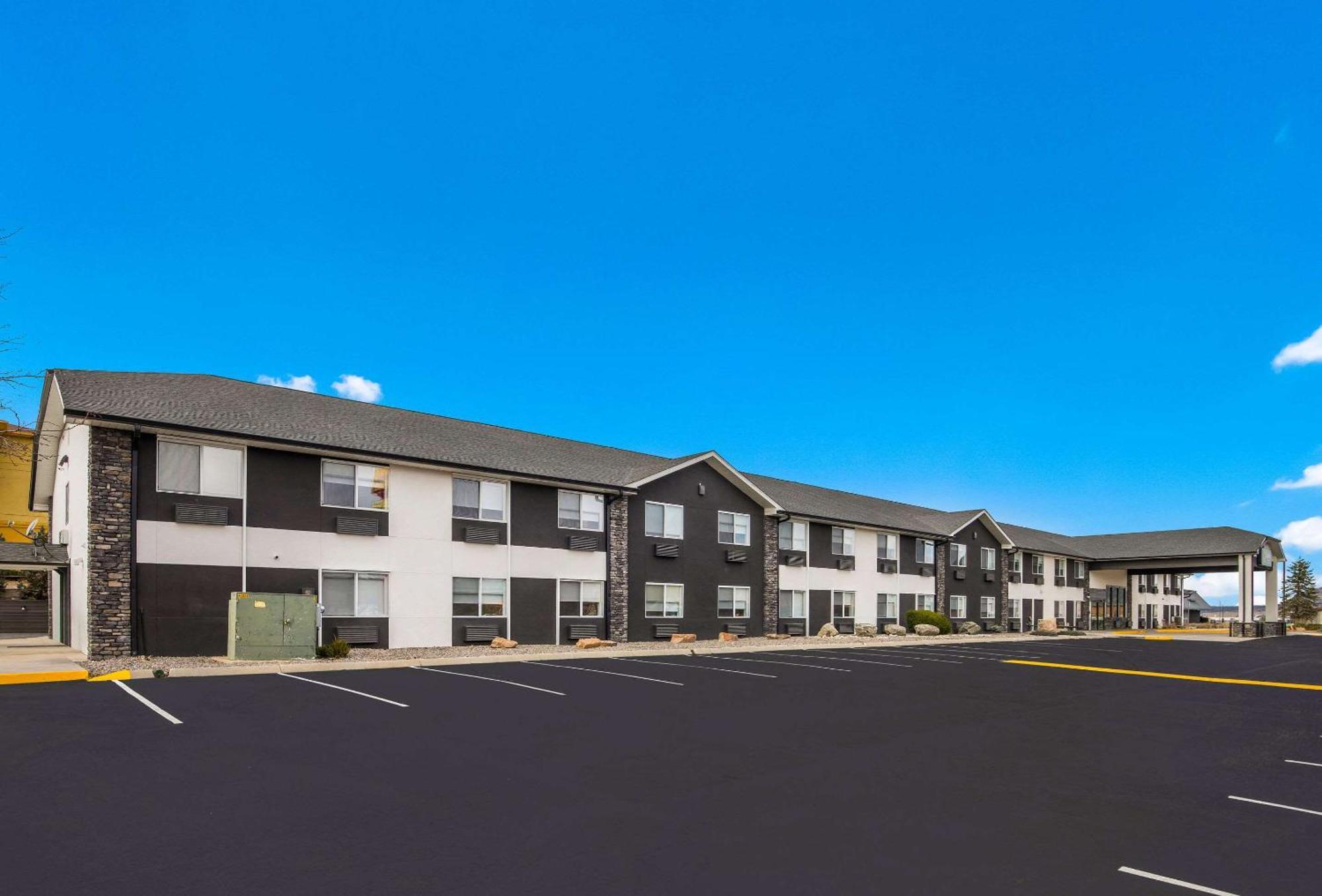 Quality Inn & Suites Castle Rock Sw Denver Exterior photo